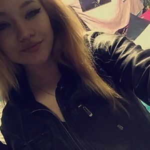 Meet your Posher, Faith